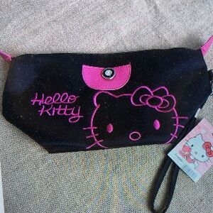 NO.618 Hello Kitty MAKEUP BAG